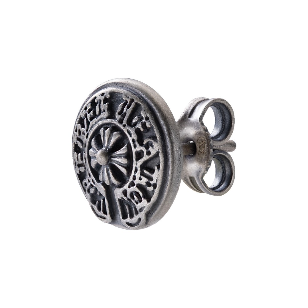 Серебряная мужская моно серьга с орнаментом, оксидирование Серьги Пусеты,Моносерьга,Серьги Гвоздики,Серебро,с вставкой Без вставок,с замком Пусет,Штифтовой,РОССИЯ